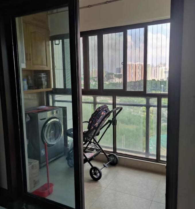 济南装修时客厅与阳台连接的方式时，得综合考虑户型的特点(图17)
